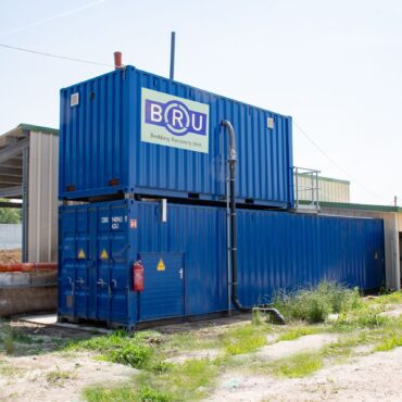 DSC_5963_ret-370x370