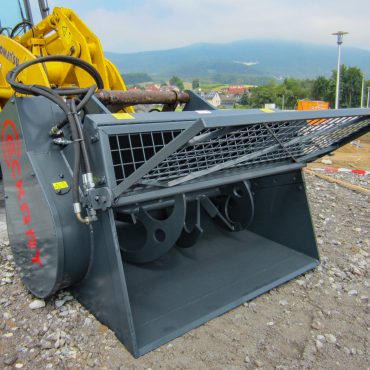 Multi-Misch-Schaufel-MMS600_Einsatz-Standfoto-370x370